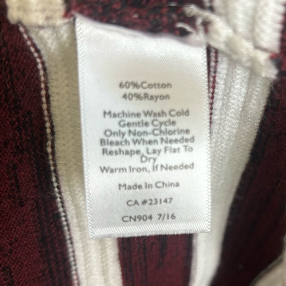 Talbots Women's Sweater M White Red/Black Stripes Crewneck Textured Nautical - Picture 6 of 6